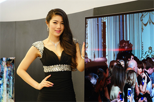 爱上海：[Shocking Video] The miraculous performance at the central subway station in Shanghai!